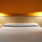 280 Zaragoza Hotel