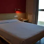 280 Zaragoza Hotel
