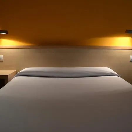 280 Zaragoza 2*