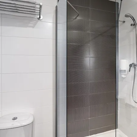 280 Zaragoza Hotel 2*