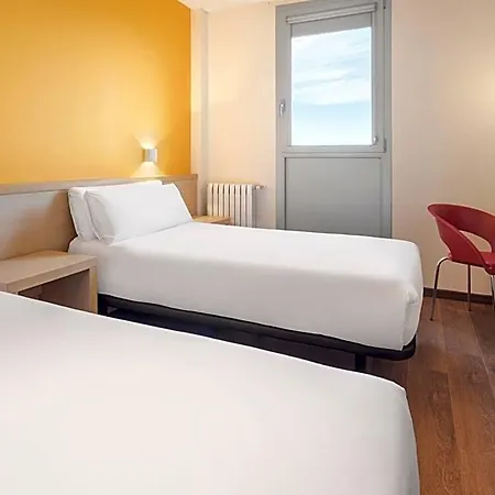 Hotel 280 Zaragoza 2*