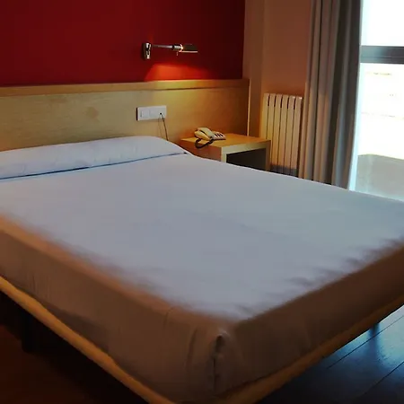 280 Zaragoza Hotel 2*