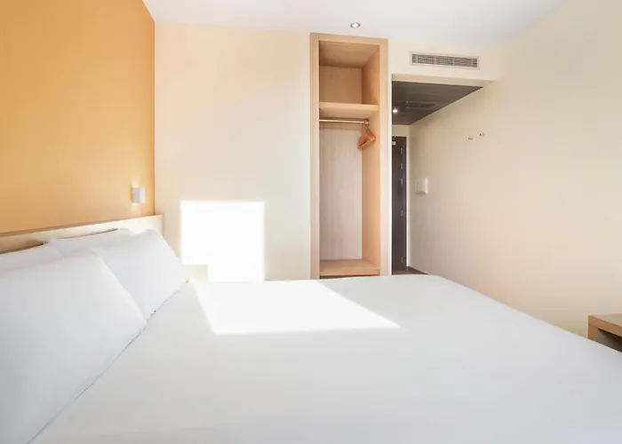 Hotel 280 Zaragoza 2*