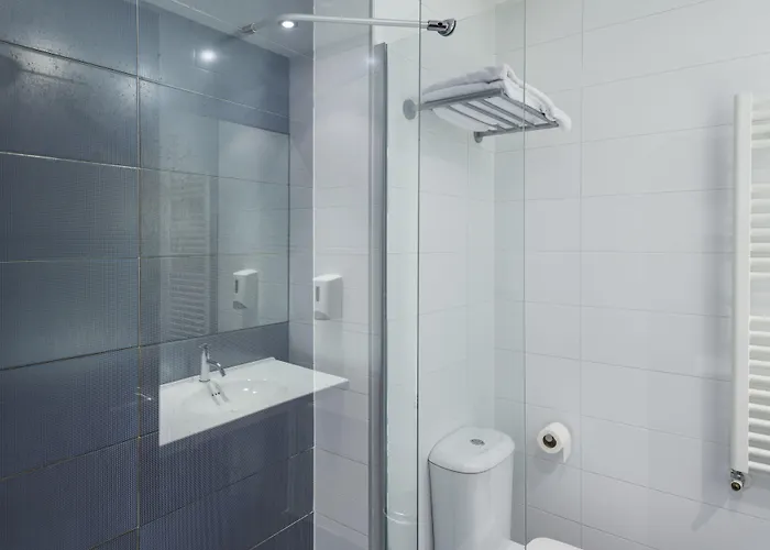 280 Zaragoza Hotel 2*