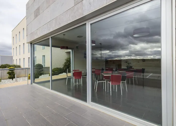 280 Zaragoza Hotell 2*