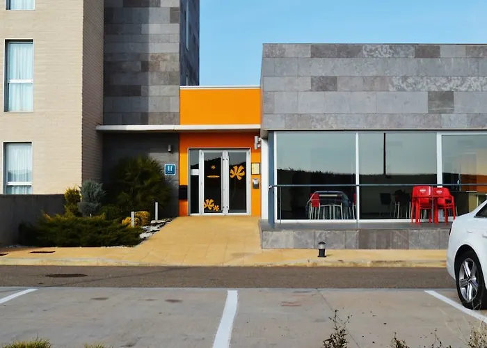 280 Zaragoza Hotell 2*